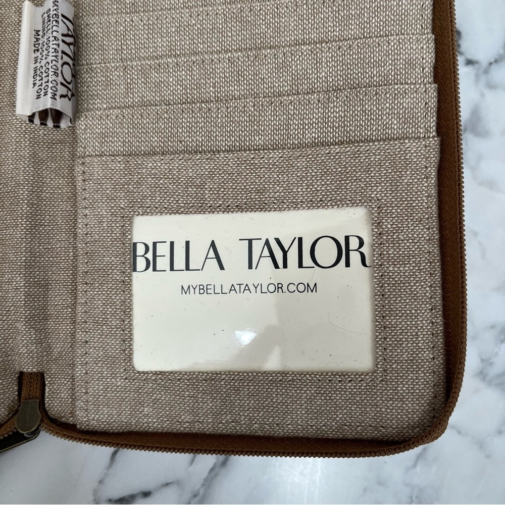 Bella Taylor Quilted Wallet Plaid Patchwork Zip Wristlet Red Tan Cotton - Picture 12 of 12